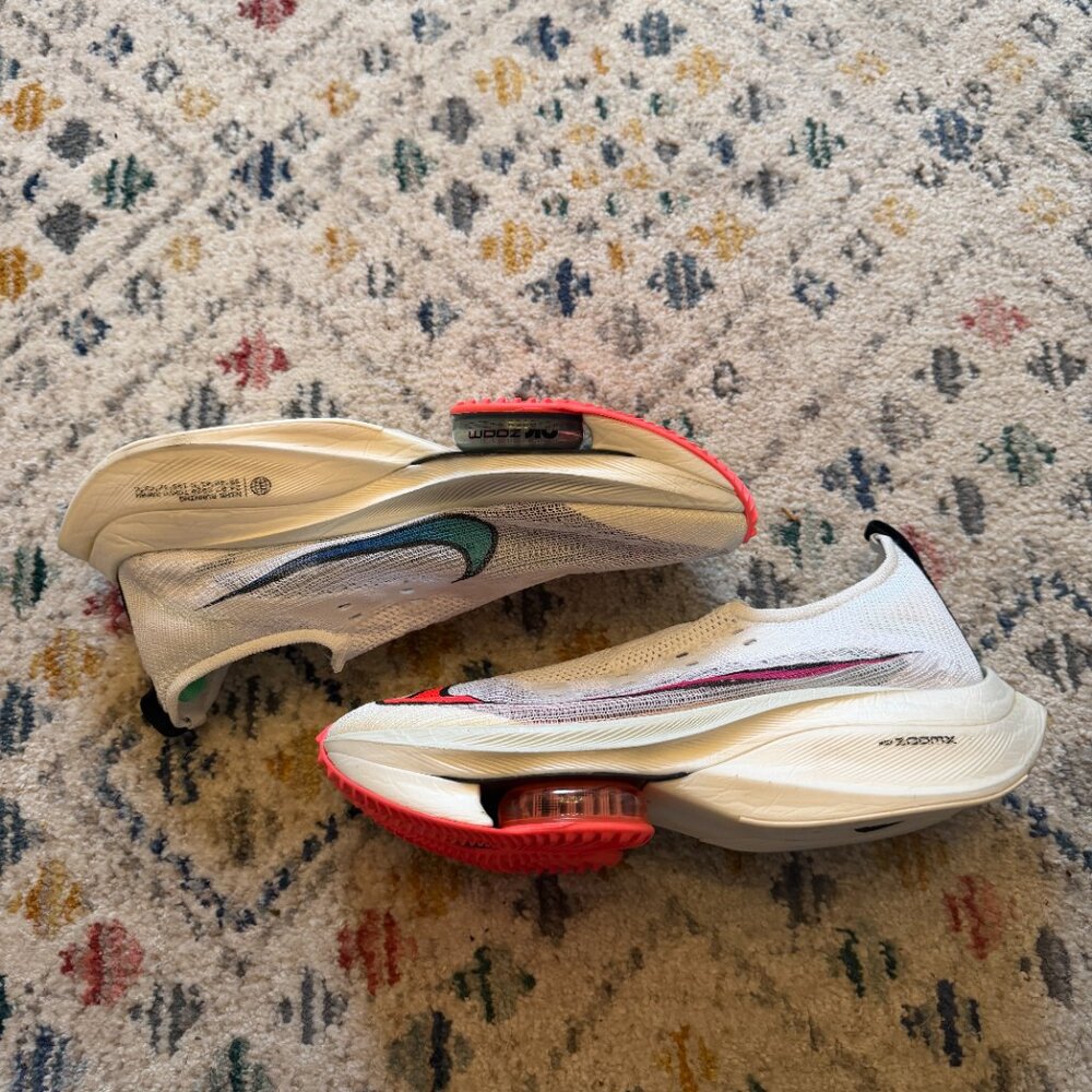 Rare Nike Air Zoom Vaporfly Next - Custom Watermelon Nike By You Color - Picture 5 of 9